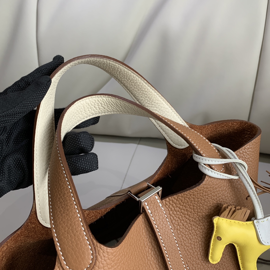 에르메스 피코탄 락18 골드브라운 화이트 은장 끌레망스 가죽